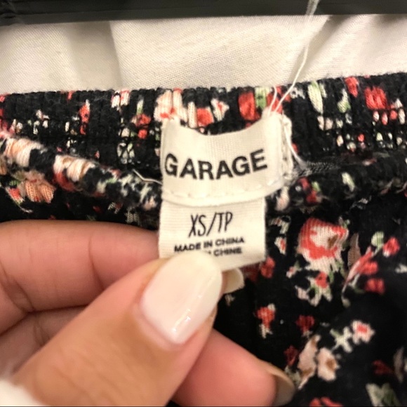 Floral Ruffed Tube Top - Picture 3 of 4